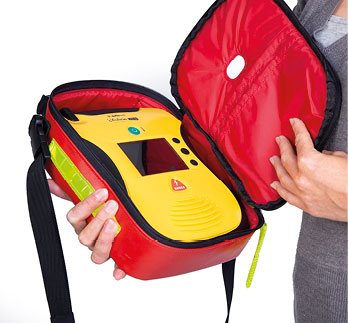 Produktové foto přístroje AED